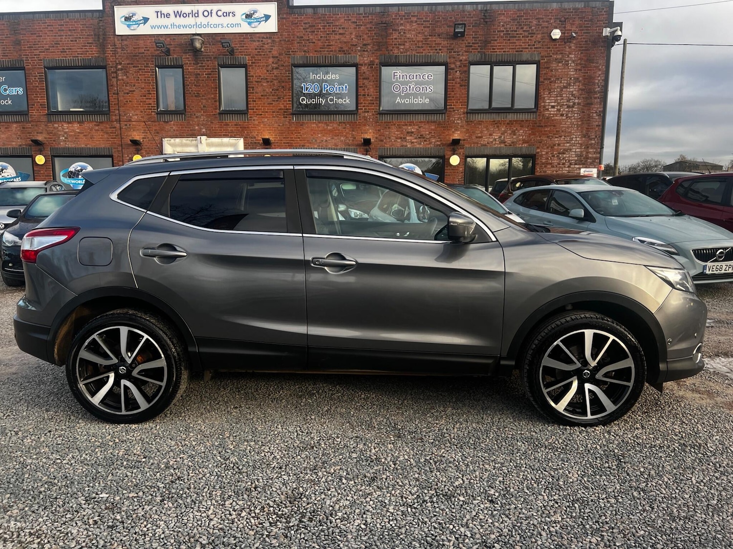 Used Nissan Qashqai for sale - 76727939: Photo 10