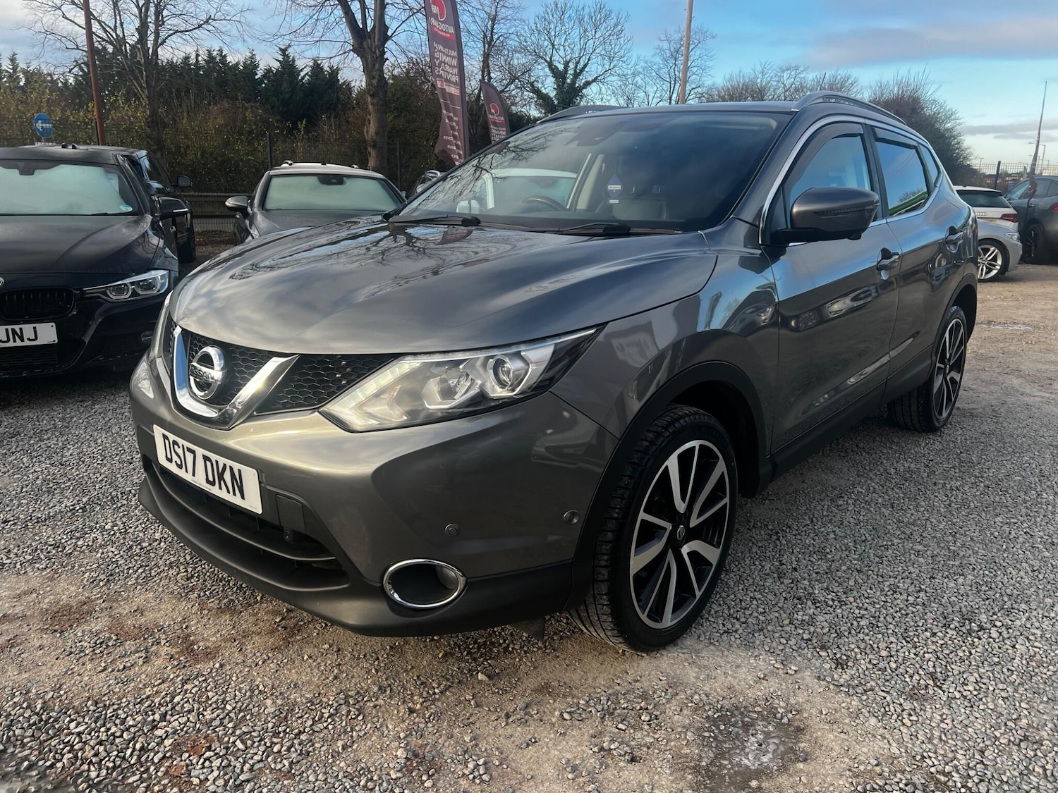 Used Nissan Qashqai for sale - 76727939: Photo 3