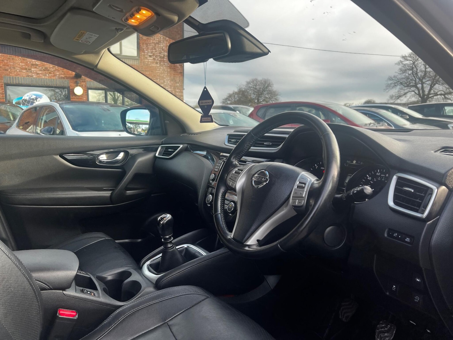 Used Nissan Qashqai for sale - 76727939: Photo 30