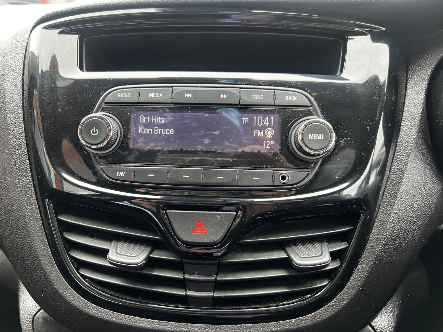 Used Vauxhall Viva 2016 for sale - 76486735: Photo 22