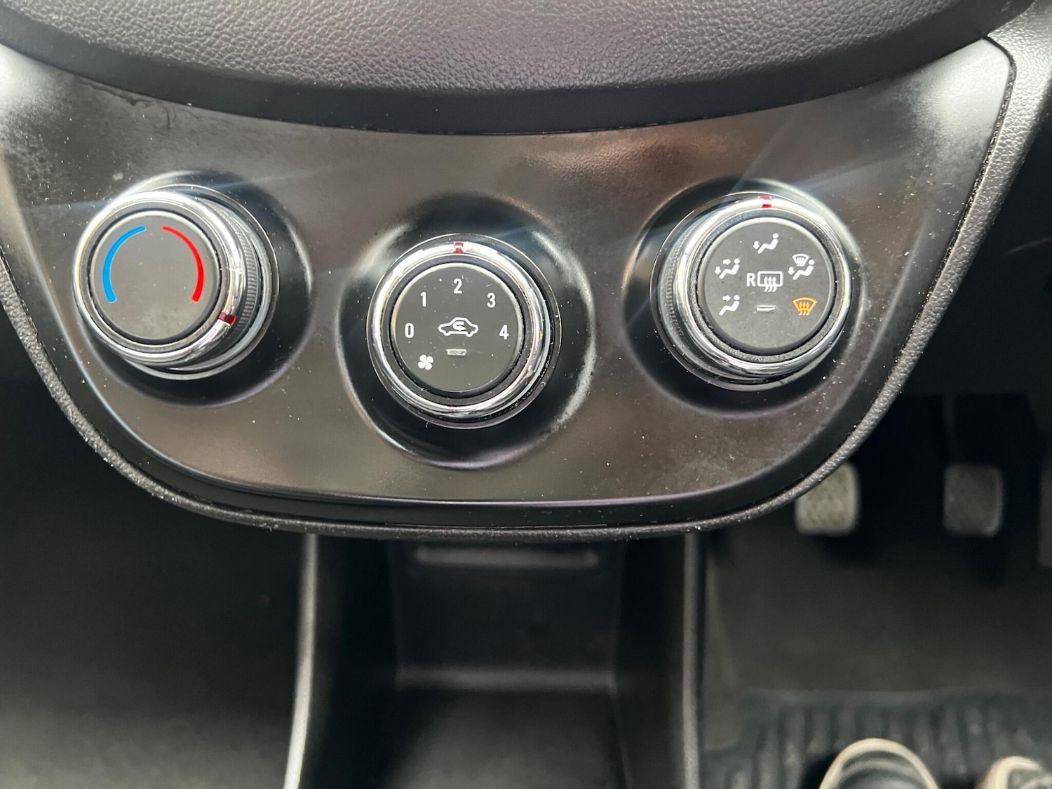 Used Vauxhall Viva 2016 for sale - 76486735: Photo 27