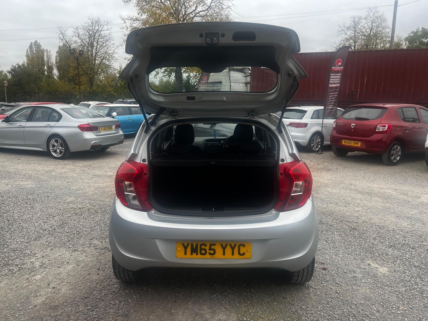 Used Vauxhall Viva 2016 for sale - 76486735: Photo 31