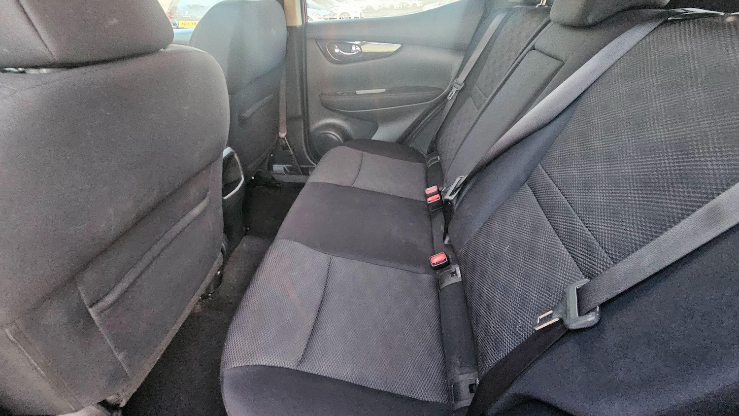 Used Nissan Qashqai 2015 for sale - 77440624: Photo 18