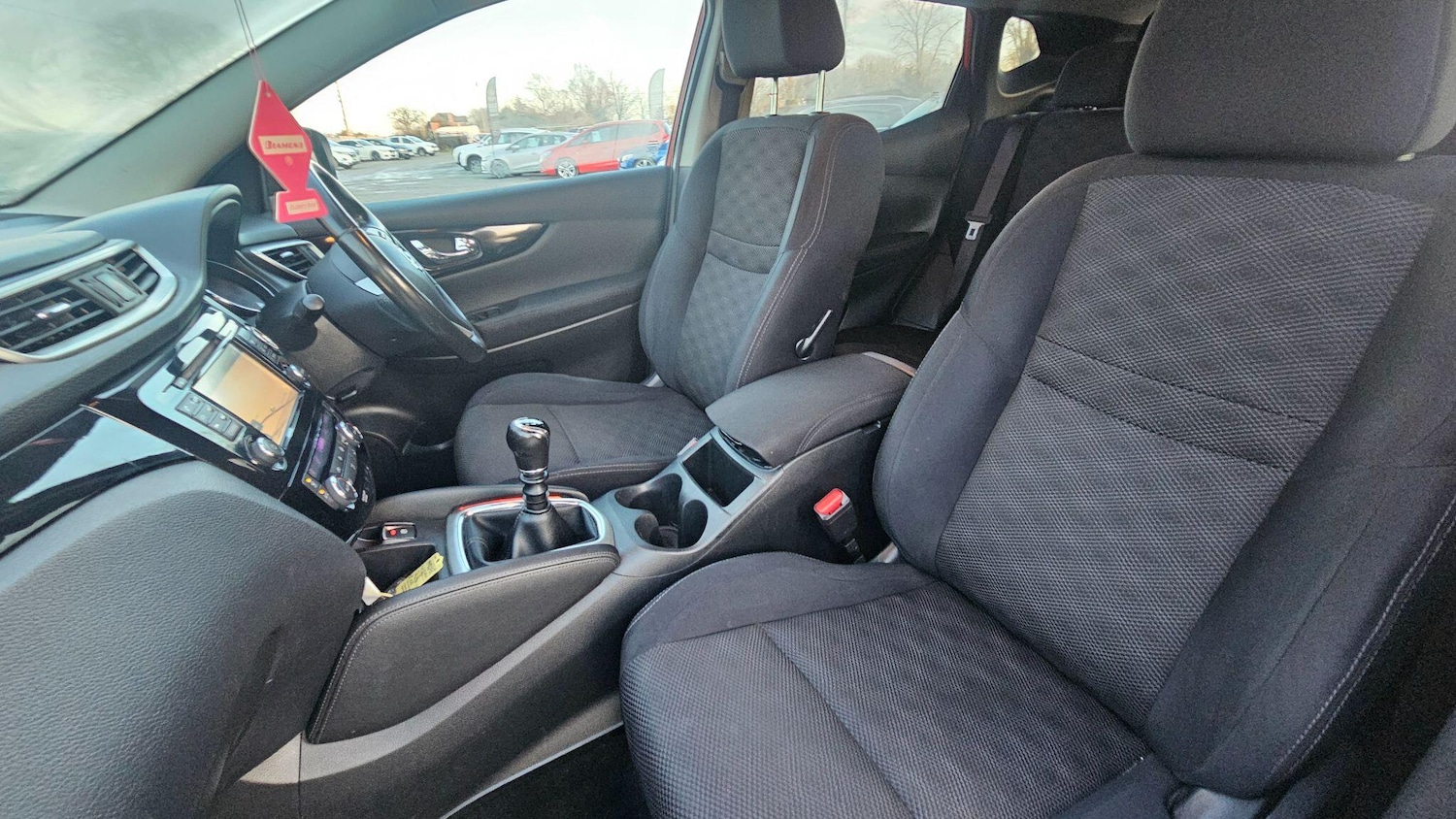 Used Nissan Qashqai 2015 for sale - 77440624: Photo 20