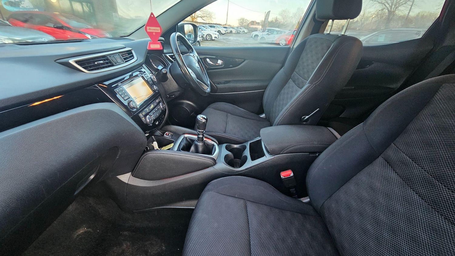 Used Nissan Qashqai 2015 for sale - 77440624: Photo 21