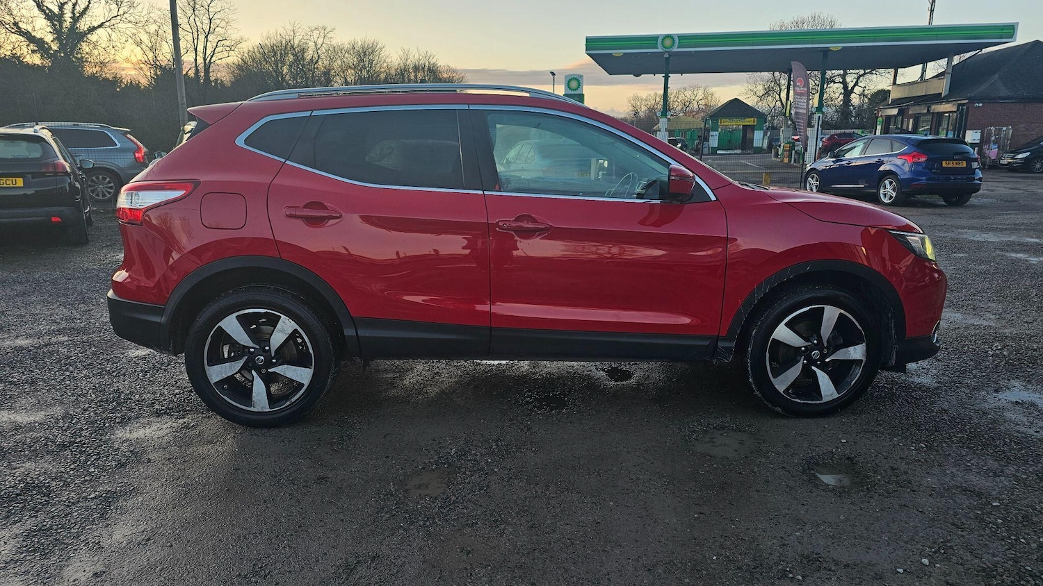 Used Nissan Qashqai 2015 for sale - 77440624: Photo 8