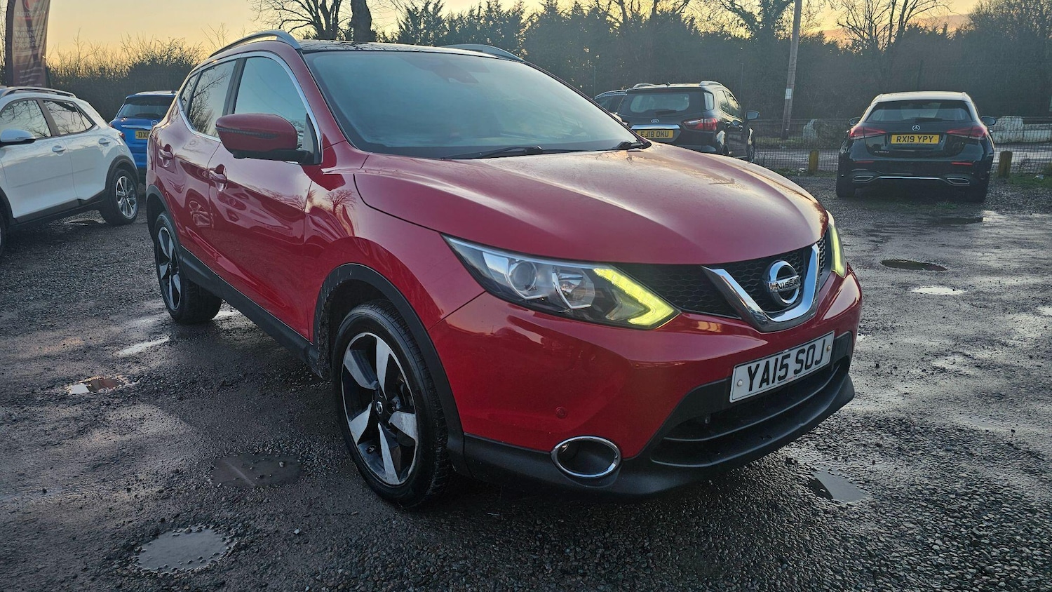 Used Nissan Qashqai 2015 for sale - 77440624: Photo 9
