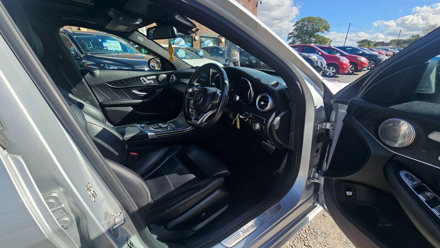 Used Mercedes-Benz C Class 2018 for sale - 76486736: Photo 12