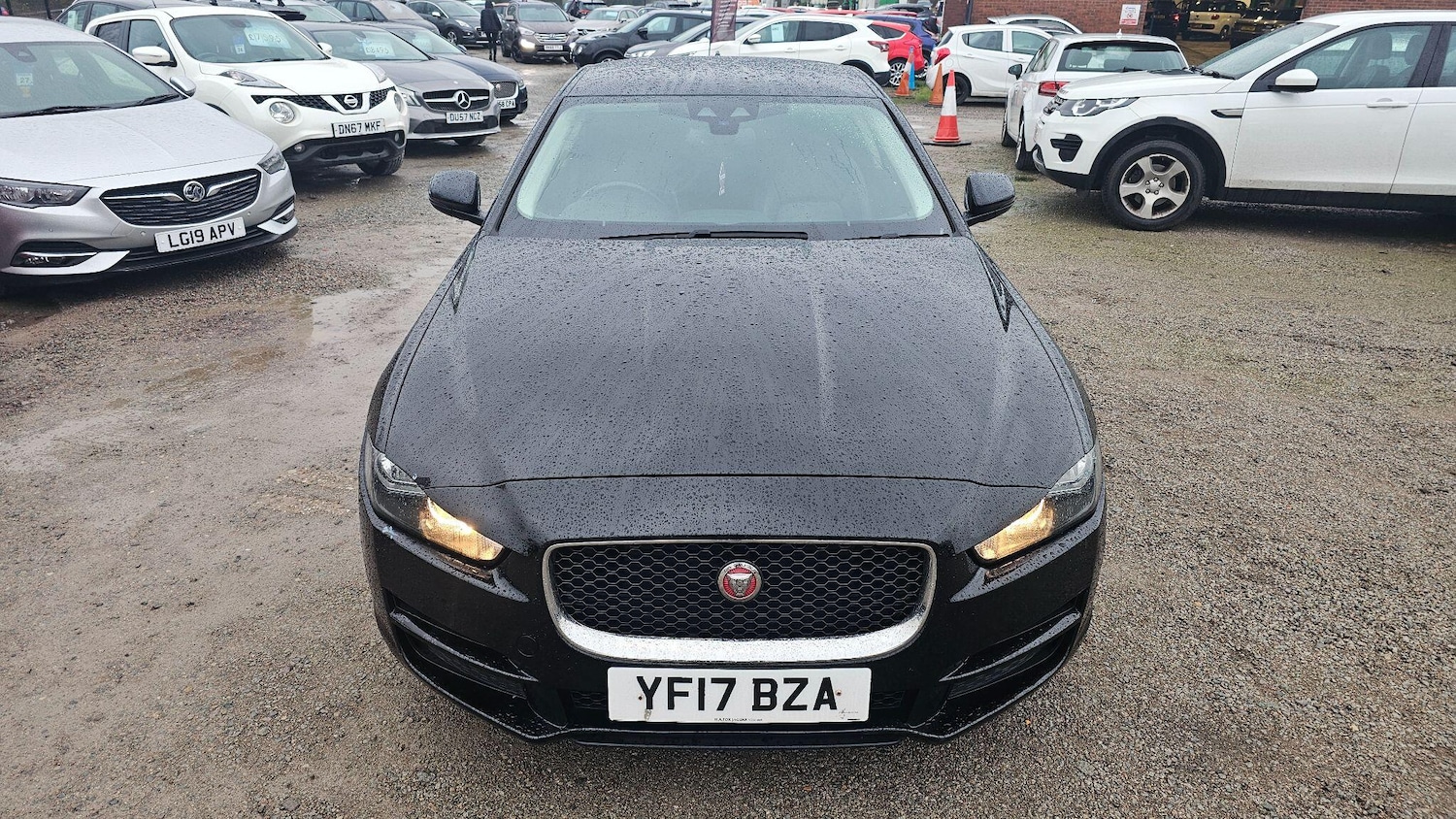 Used Jaguar XE 2017 for sale - 76926450: Photo 10
