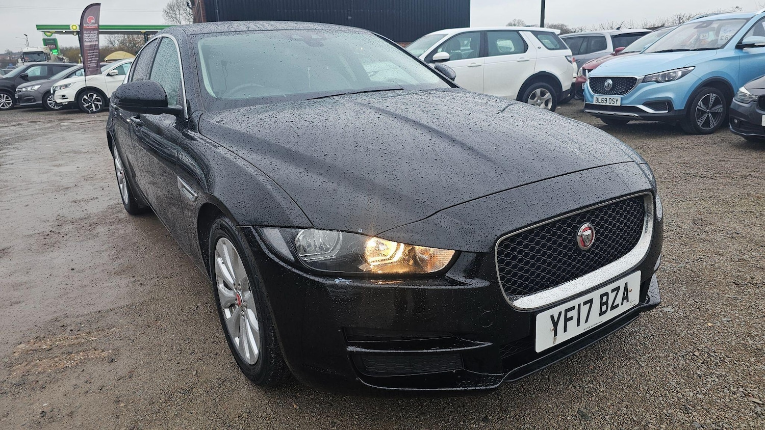 Used Jaguar XE 2017 for sale - 76926450: Photo 9