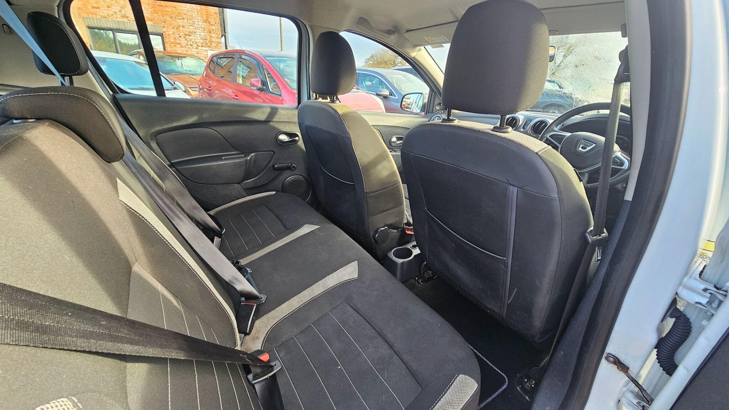 Used Dacia Sandero Stepway 2017 for sale - 76645229: Photo 14