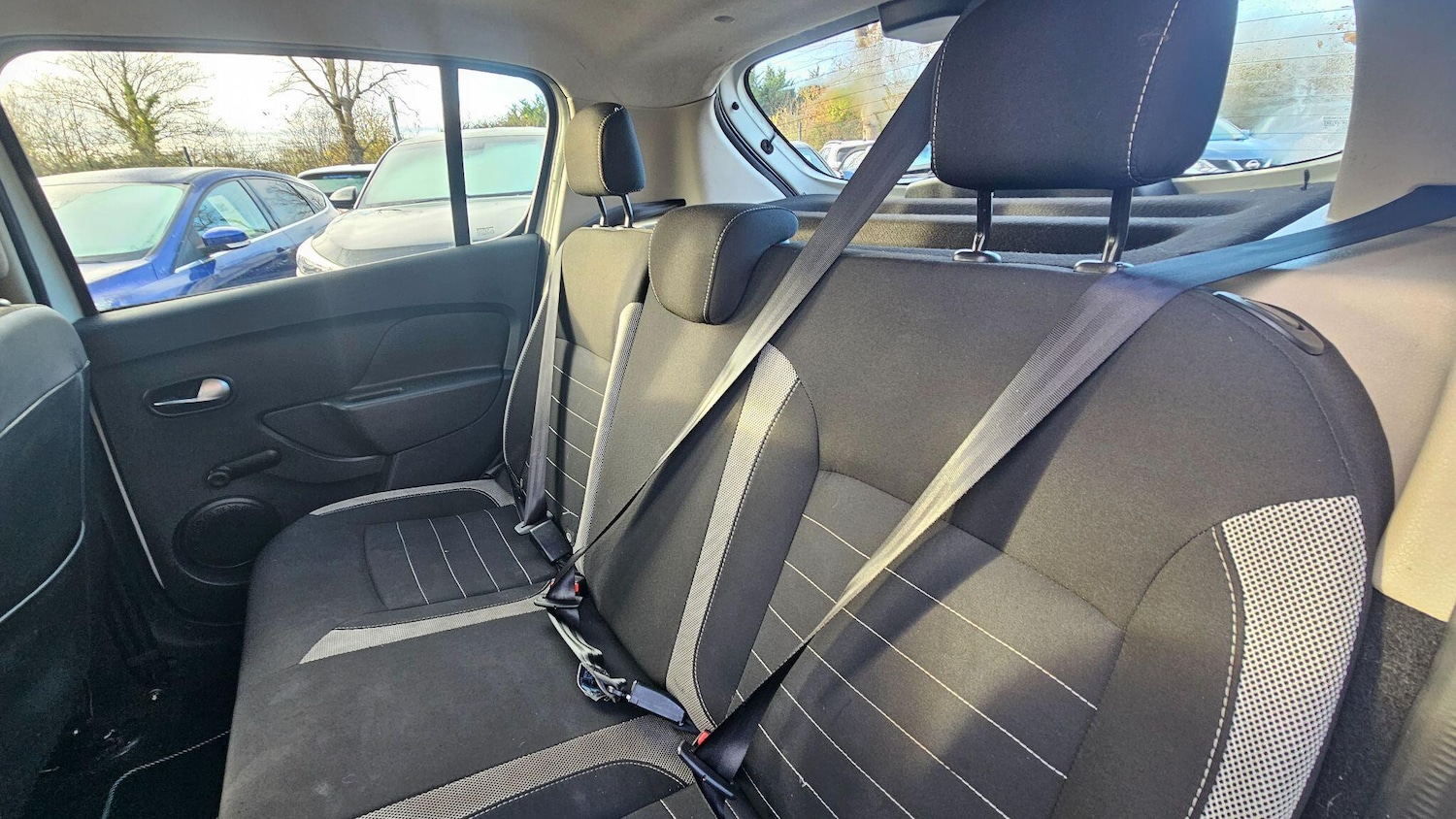 Used Dacia Sandero Stepway 2017 for sale - 76645229: Photo 18