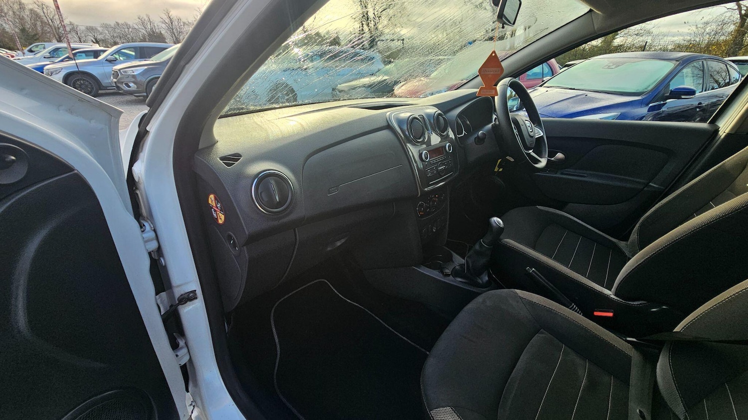 Used Dacia Sandero Stepway 2017 for sale - 76645229: Photo 20