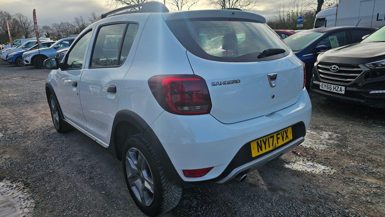 Used Dacia Sandero Stepway 2017 for sale - 76645229: Photo 5