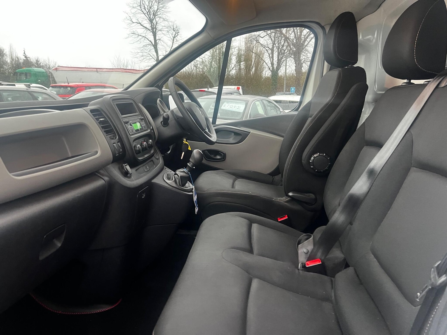 Used Renault Trafic 2018 for sale - 76898213: Photo 18