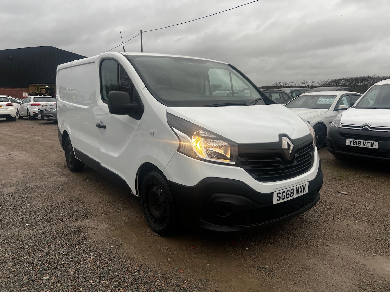 Used Renault Trafic 2018 for sale - 76898213: Photo 5