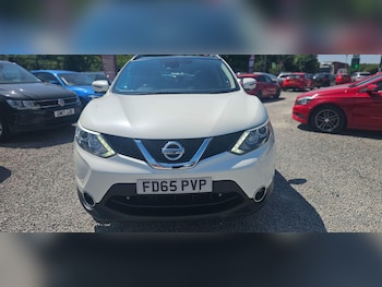 Used Nissan Qashqai 2015 for sale - 75001913: Photo