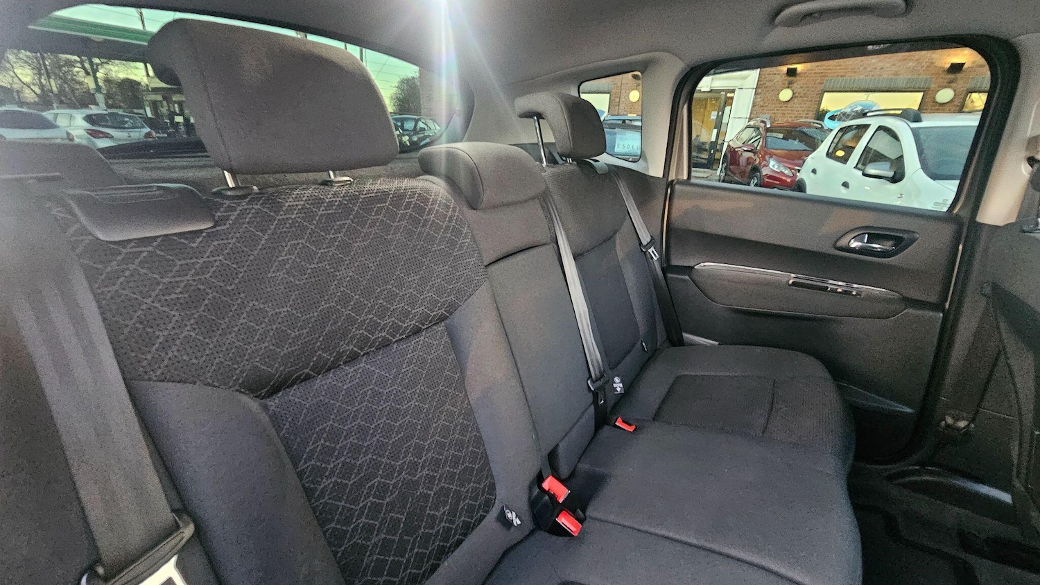 Used Peugeot 3008 2017 for sale - 76645500: Photo 15