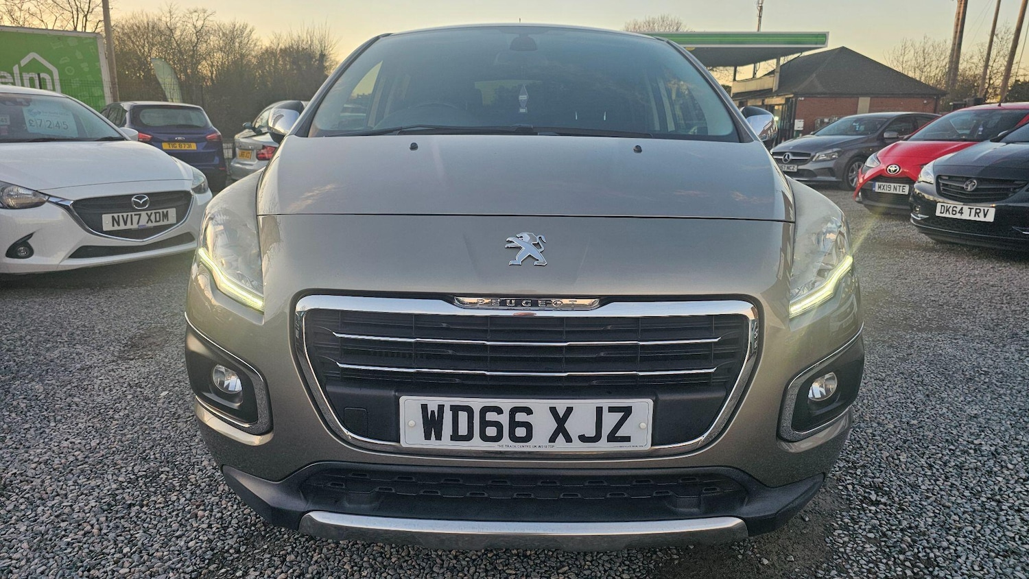 Used Peugeot 3008 2017 for sale - 76645500: Photo 2