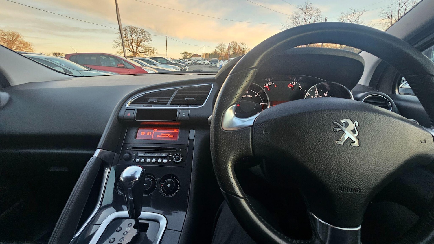 Used Peugeot 3008 2017 for sale - 76645500: Photo 25