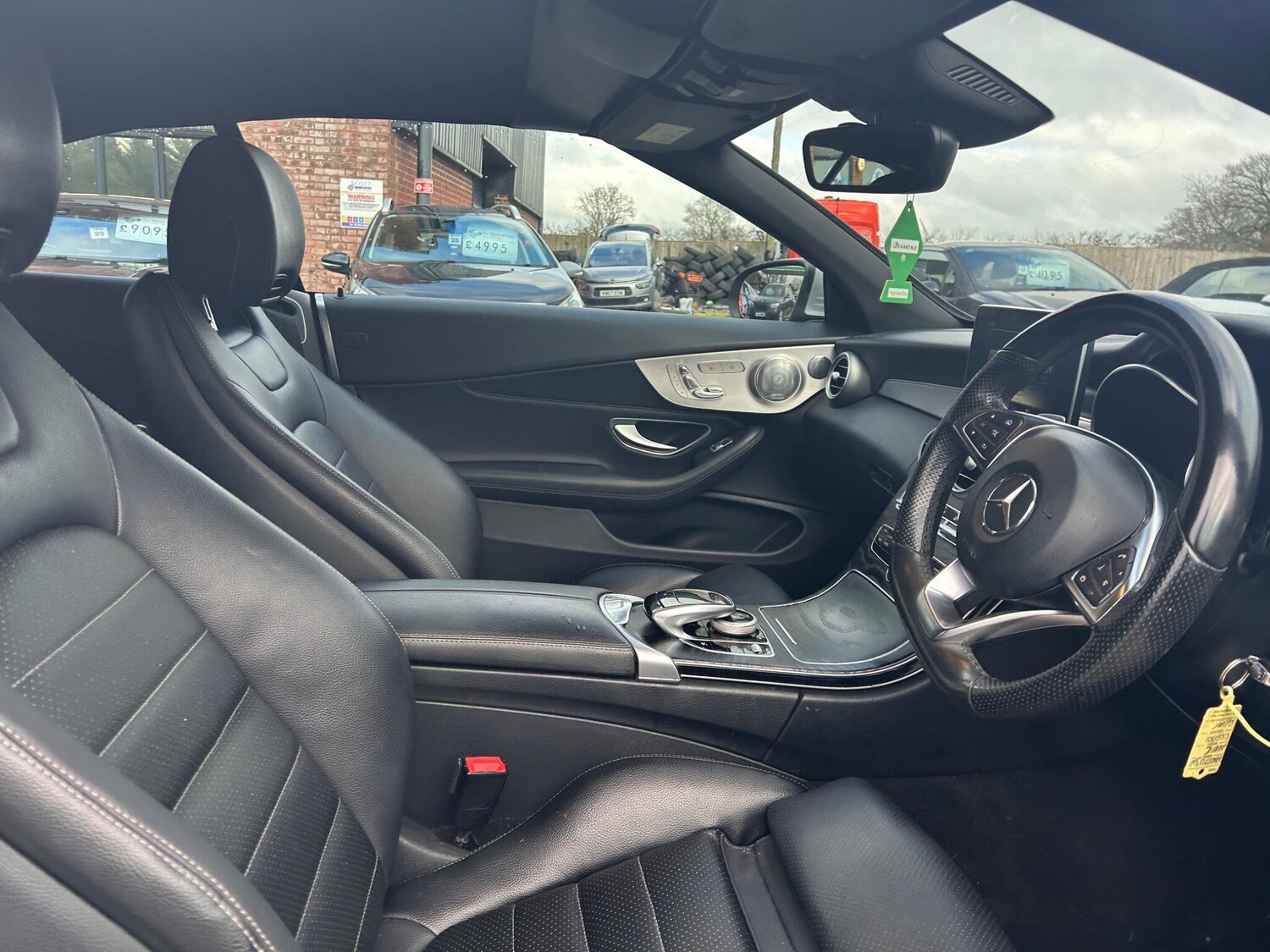 Used Mercedes-Benz C Class 2017 for sale - 77574477: Photo 12