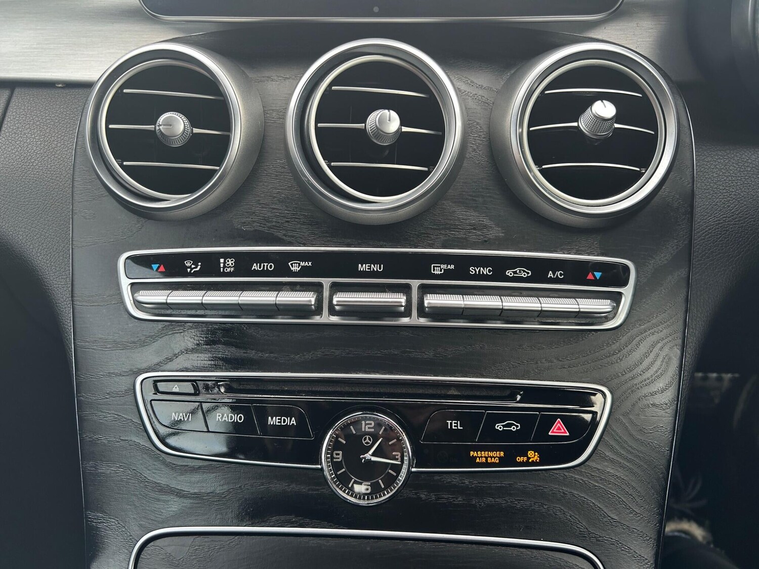 Used Mercedes-Benz C Class 2017 for sale - 77574477: Photo 30