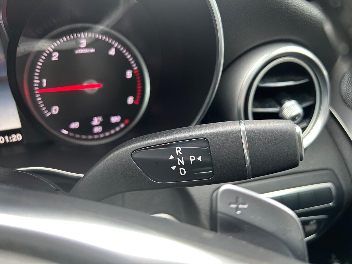 Used Mercedes-Benz C Class 2017 for sale - 77574477: Photo 32