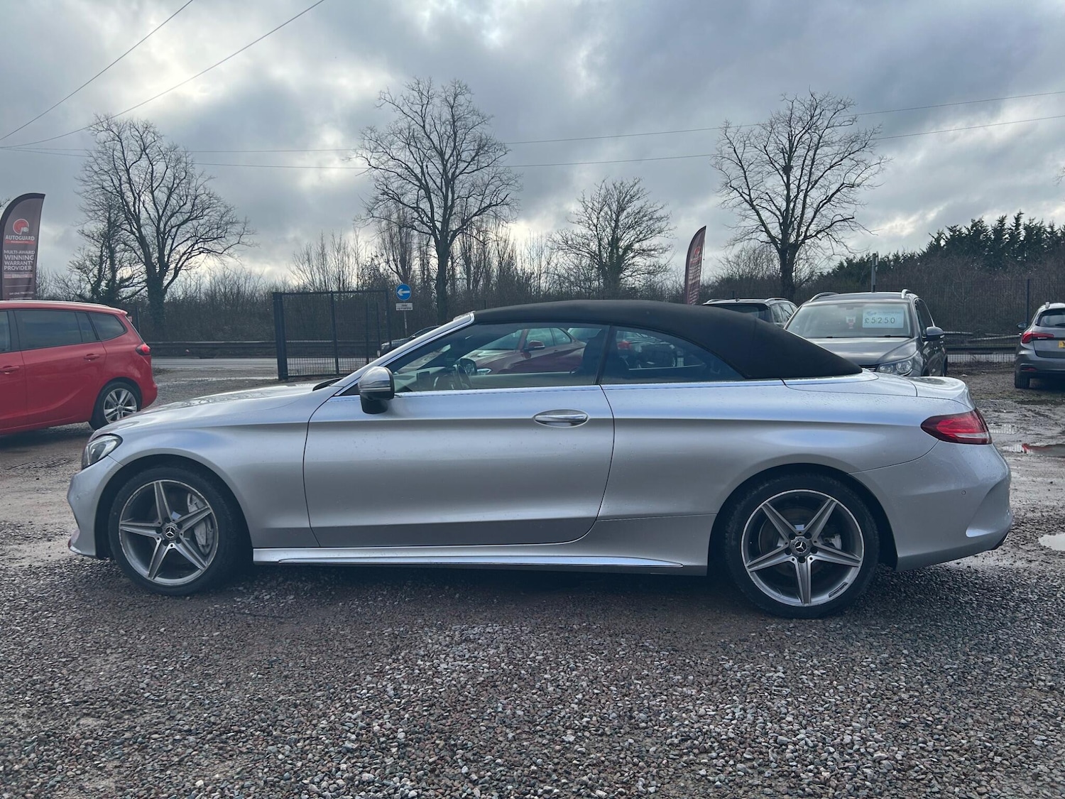 Used Mercedes-Benz C Class 2017 for sale - 77574477: Photo 4