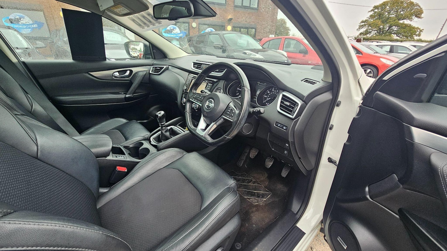 Used Nissan Qashqai 2017 for sale - 76988936: Photo 12