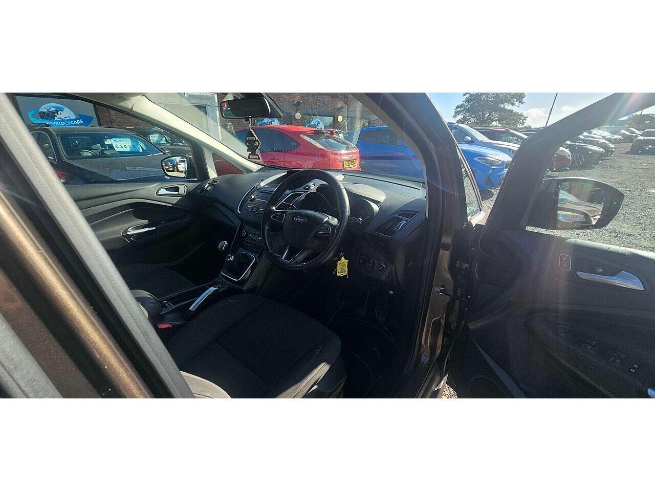 Used Ford Grand C-Max 2015 for sale - 77143058: Photo 10