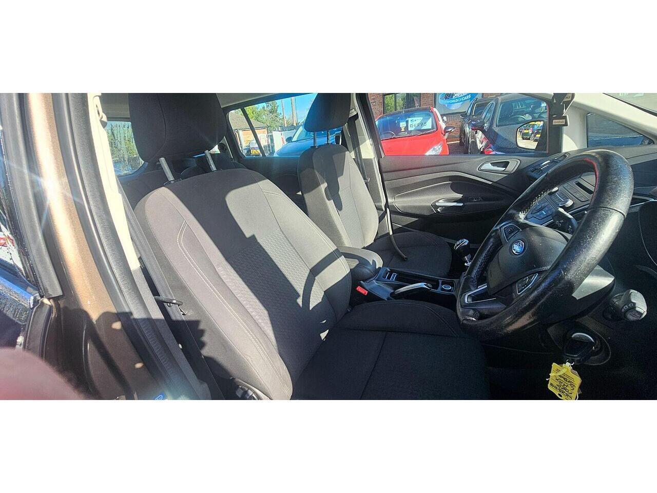 Used Ford Grand C-Max 2015 for sale - 77143058: Photo 12