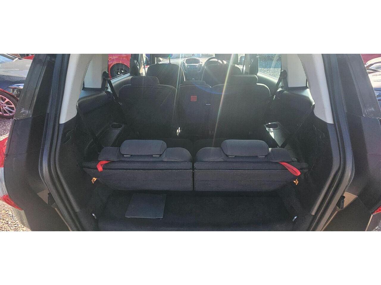 Used Ford Grand C-Max 2015 for sale - 77143058: Photo 15