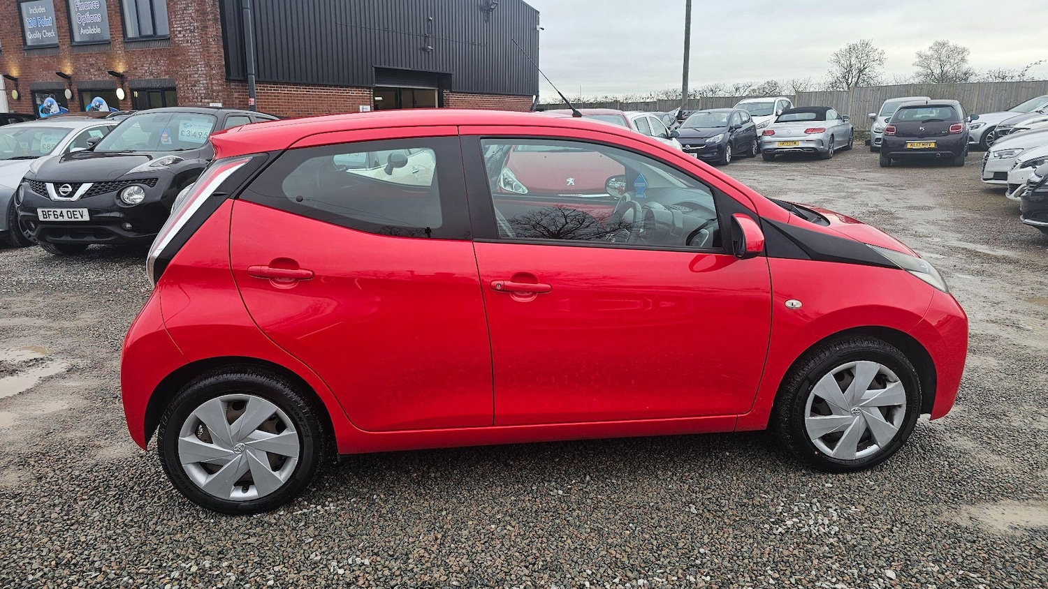 Used Toyota AYGO 2014 for sale - 76728519: Photo 8