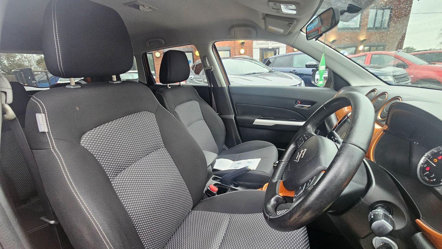 Used Suzuki Vitara 2016 for sale - 76975982: Photo 12