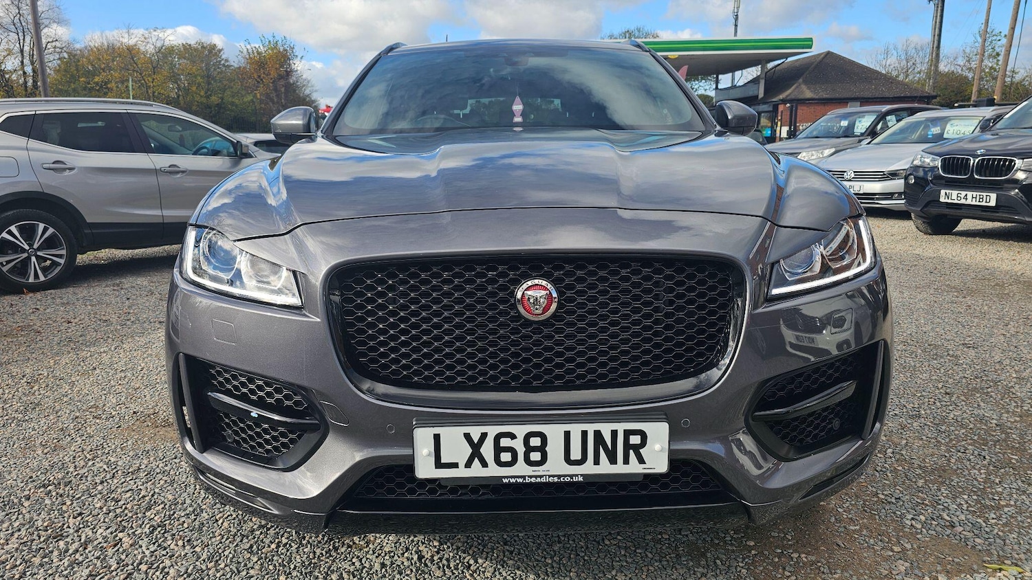 Used Jaguar F-Pace 2018 for sale - 76486729: Photo 2
