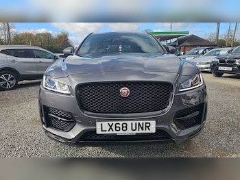 Used Jaguar F-Pace 2018 for sale - 76486729: Photo