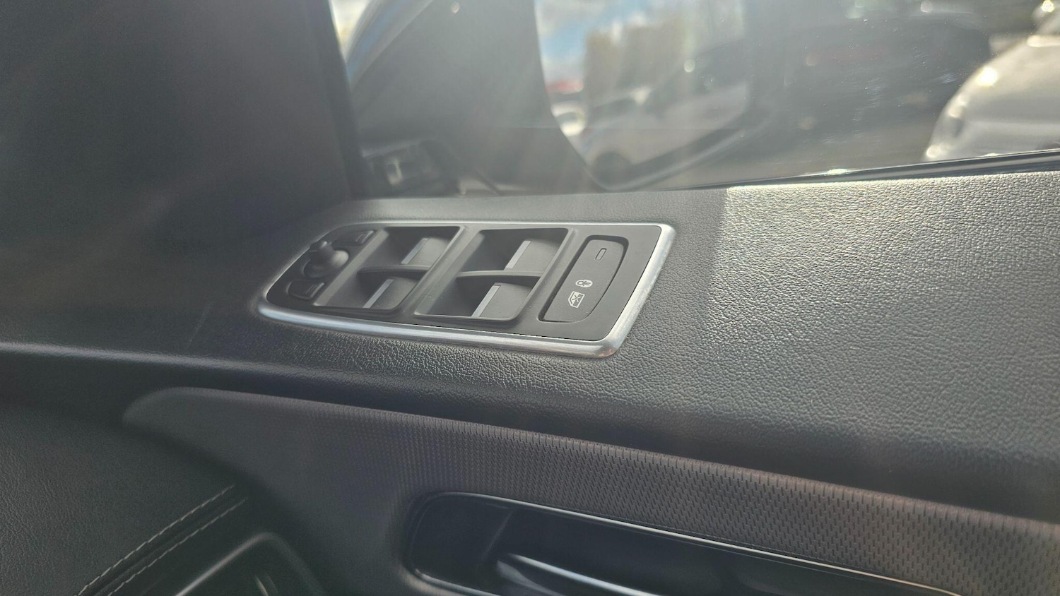 Used Jaguar F-Pace 2018 for sale - 76486729: Photo 38