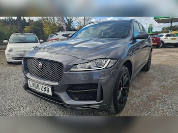 Used Jaguar F-Pace 2018 for sale - 76486729: Photo