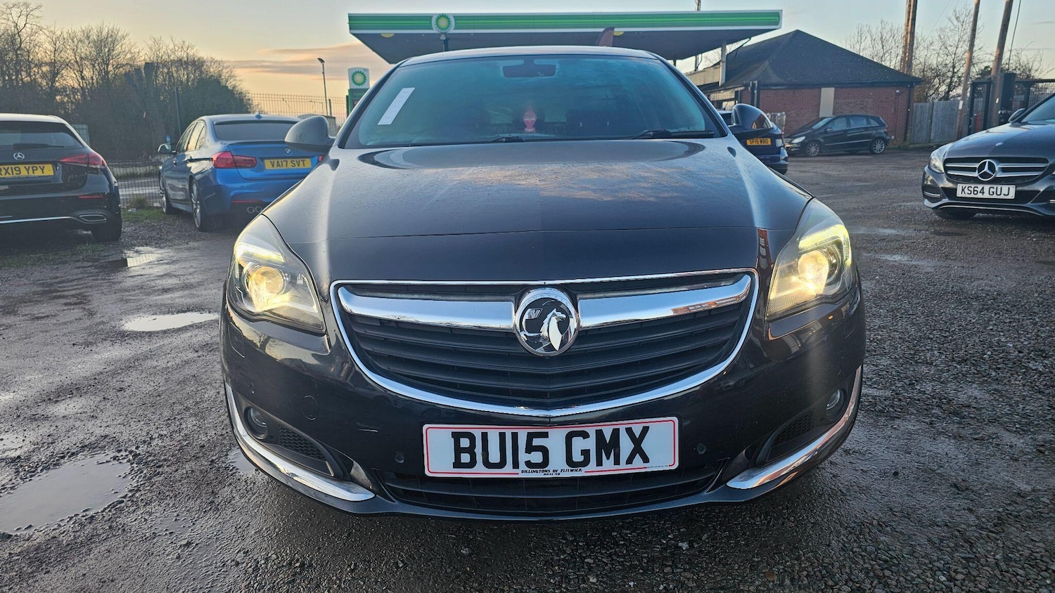 Used Vauxhall Insignia 2015 for sale - 77440800: Photo 2