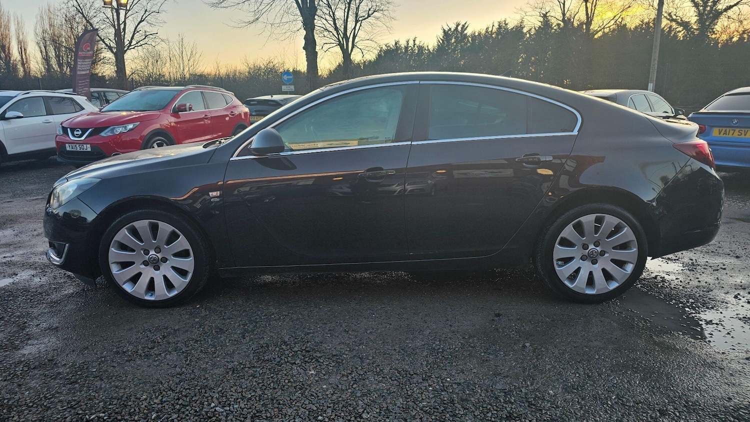 Used Vauxhall Insignia 2015 for sale - 77440800: Photo 4