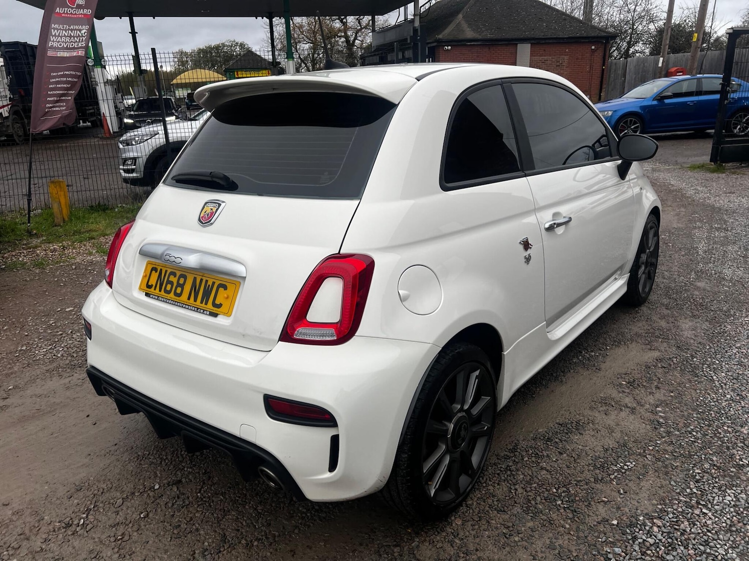Used Abarth 595 2018 for sale - 76728955: Photo 11
