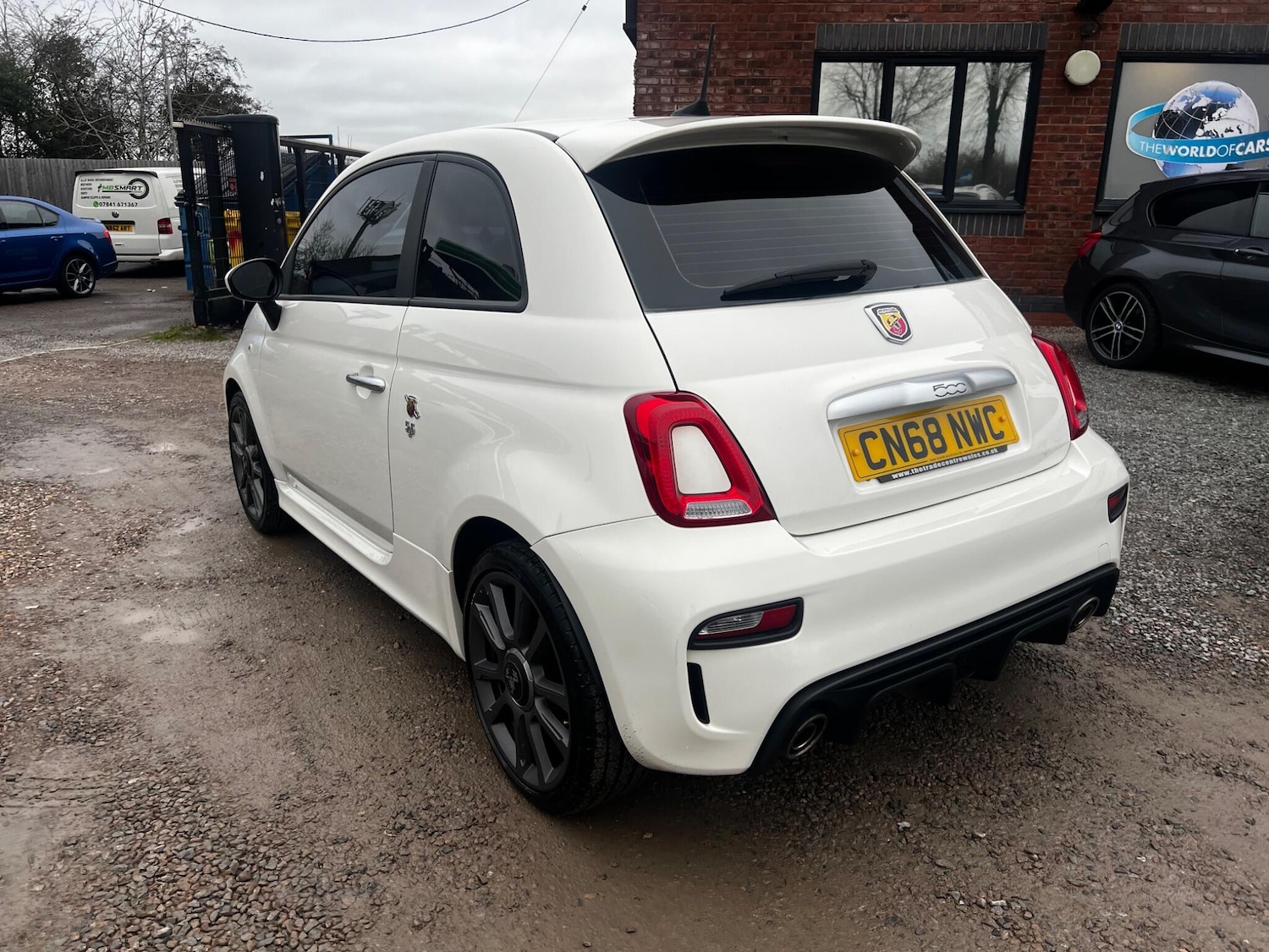 Used Abarth 595 2018 for sale - 76728955: Photo 4