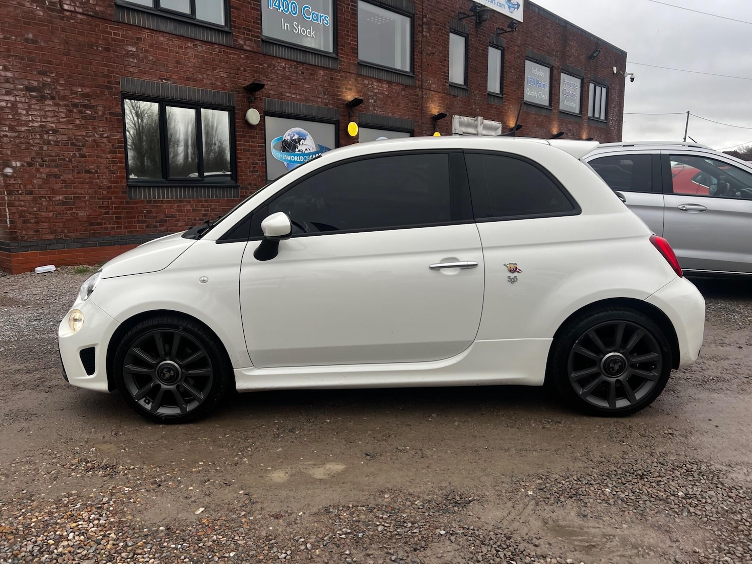 Used Abarth 595 2018 for sale - 76728955: Photo 7