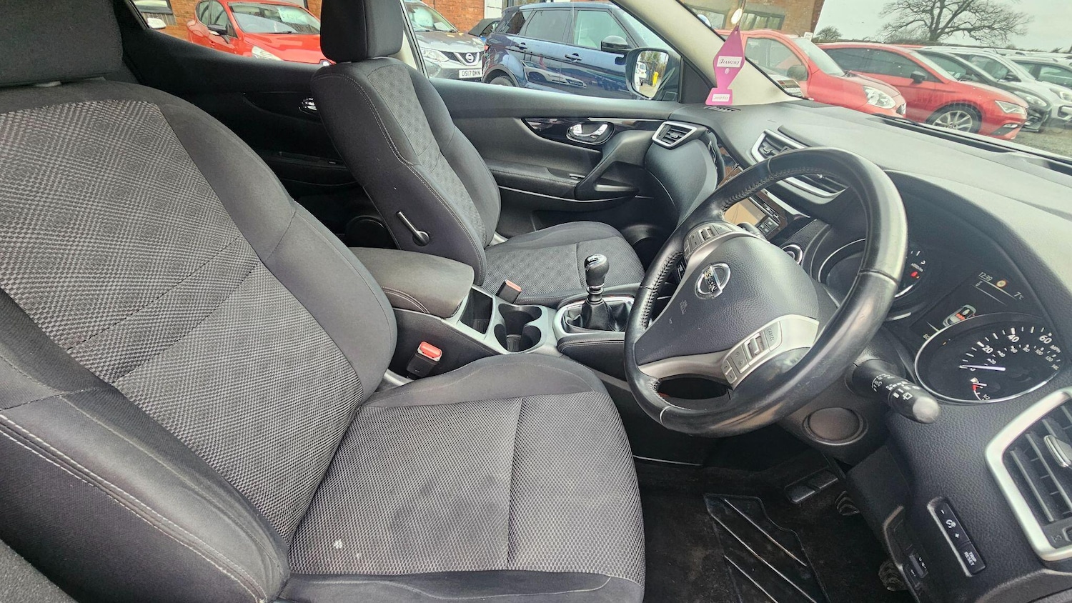 Used Nissan Qashqai 2016 for sale - 76976462: Photo 11