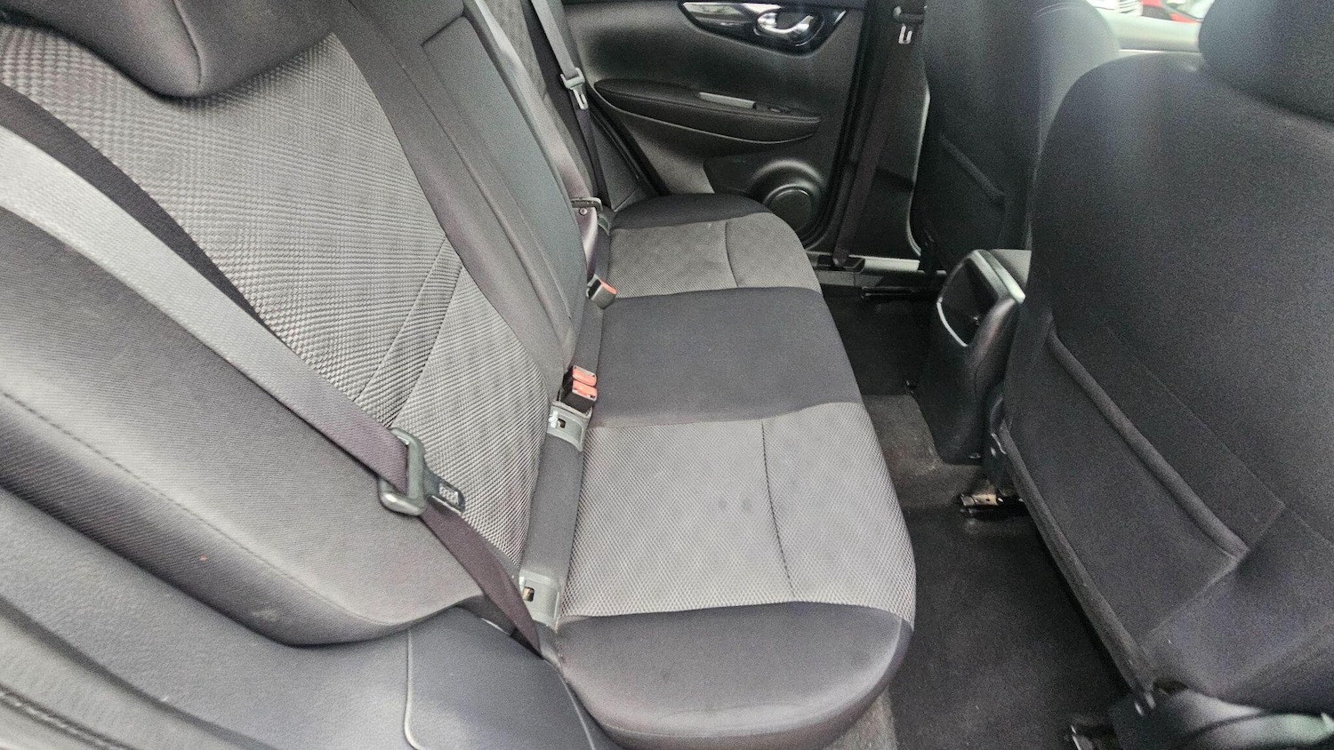 Used Nissan Qashqai 2016 for sale - 76976462: Photo 14