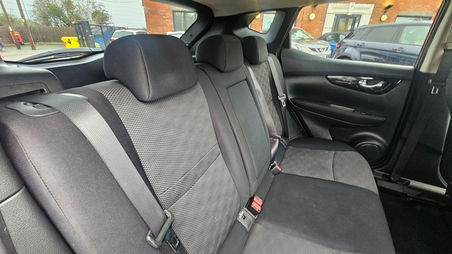 Used Nissan Qashqai 2016 for sale - 76976462: Photo 15