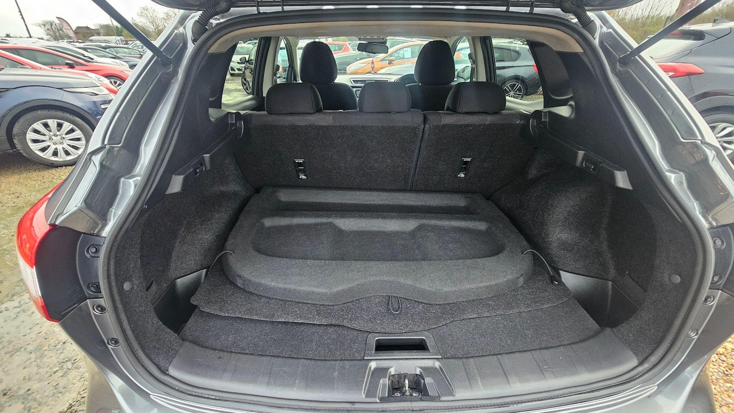 Used Nissan Qashqai 2016 for sale - 76976462: Photo 16