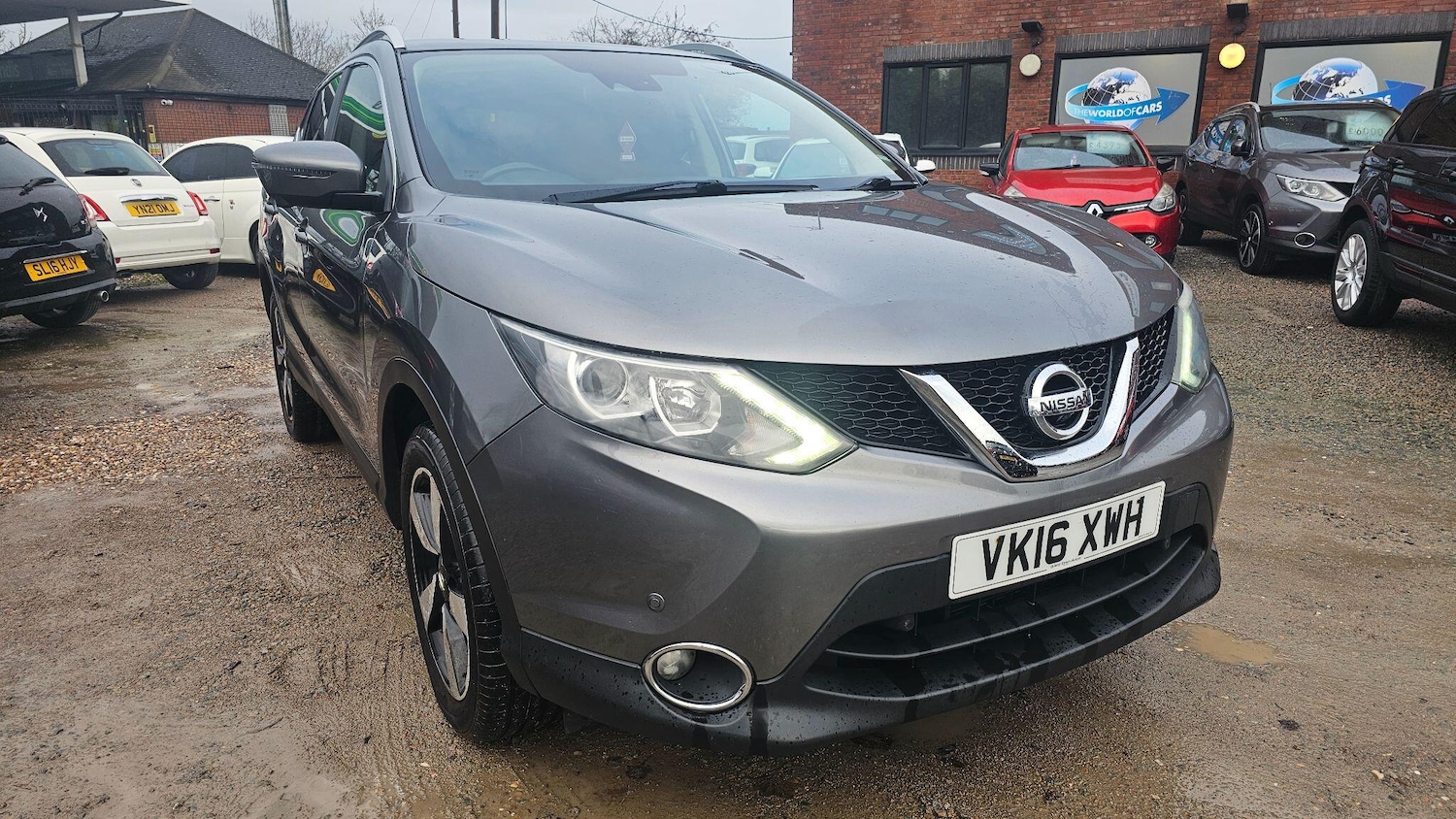 Used Nissan Qashqai 2016 for sale - 76976462: Photo 9