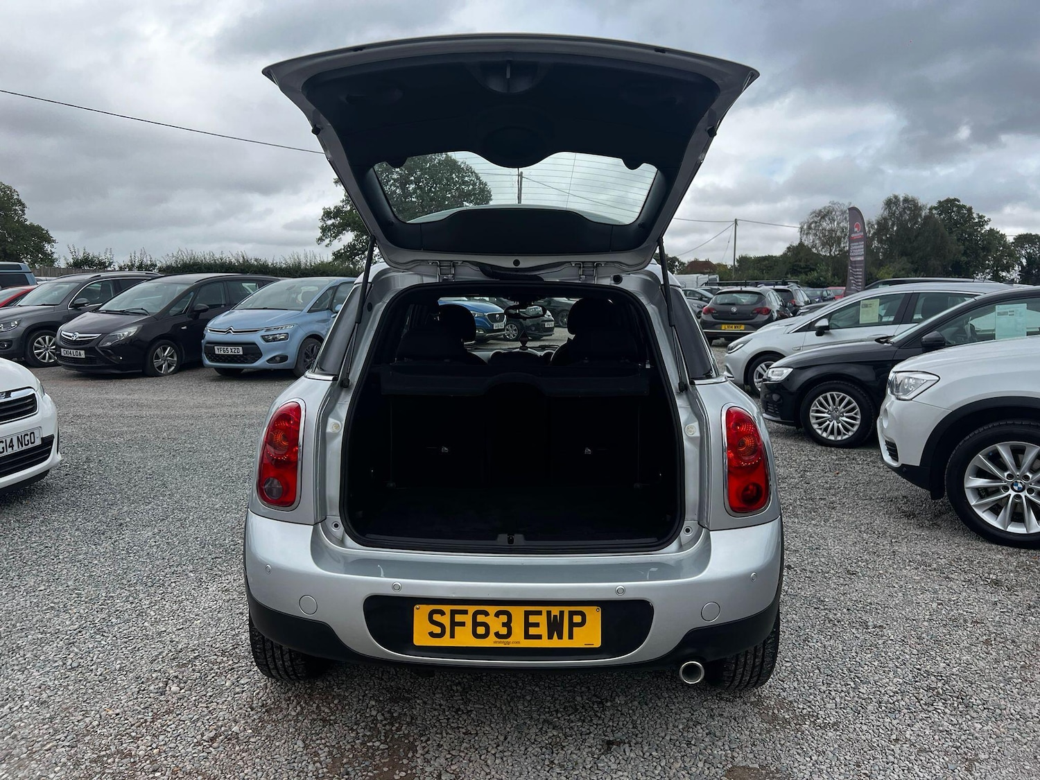 Vehicle 28