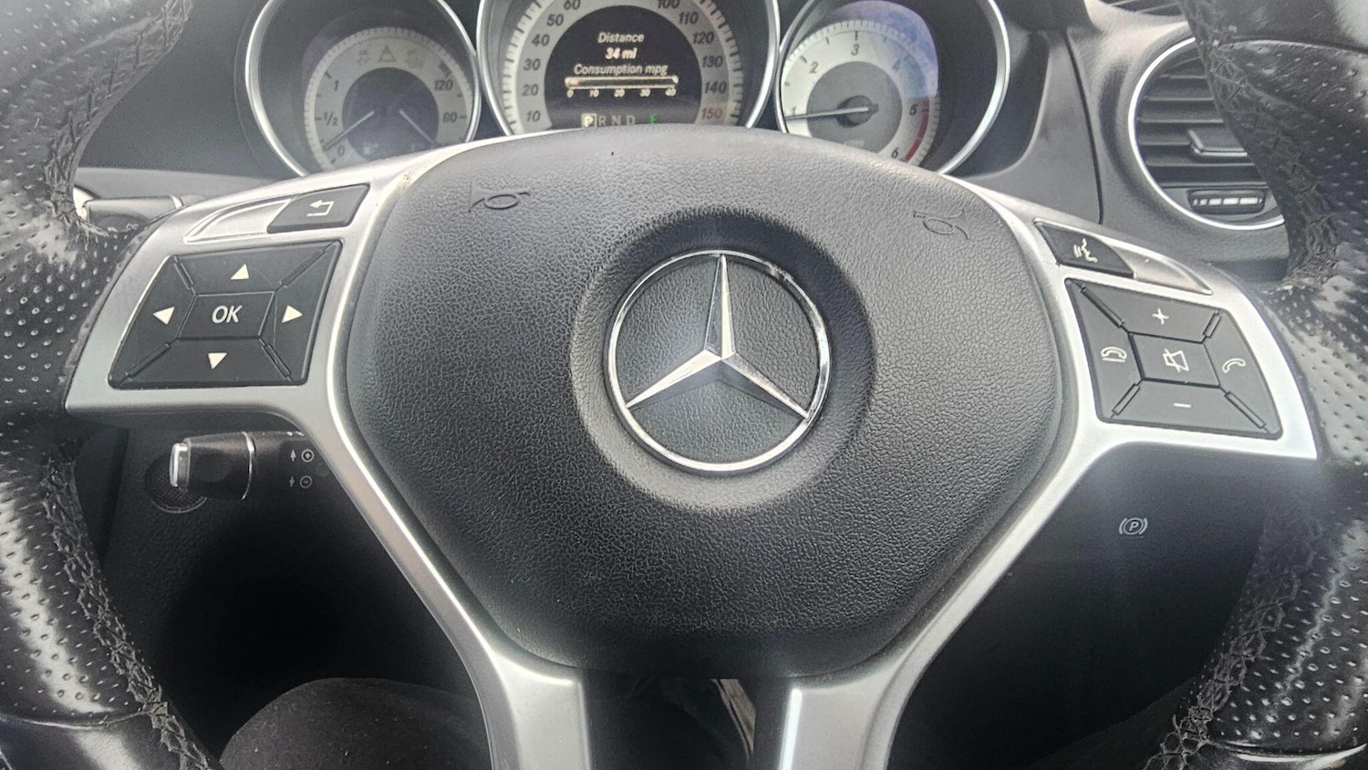 Used Mercedes-Benz C Class 2015 for sale - 77625797: Photo 25